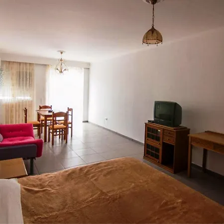 Aparthotel Dream & 2*