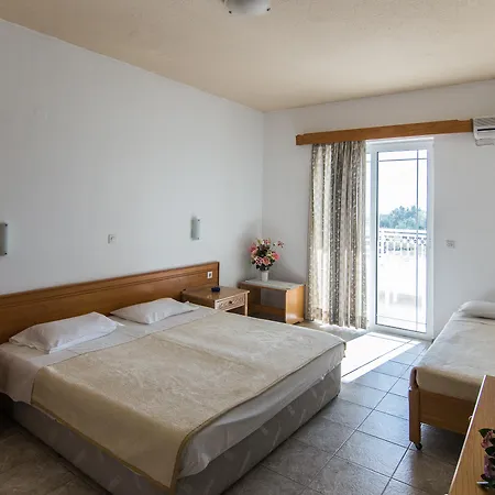 Dream & Aparthotel 2*