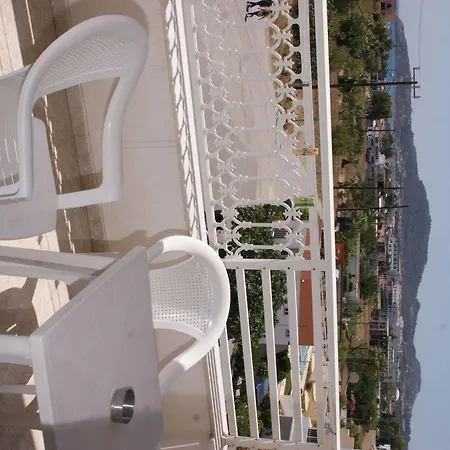 Aparthotel Dream & 2*